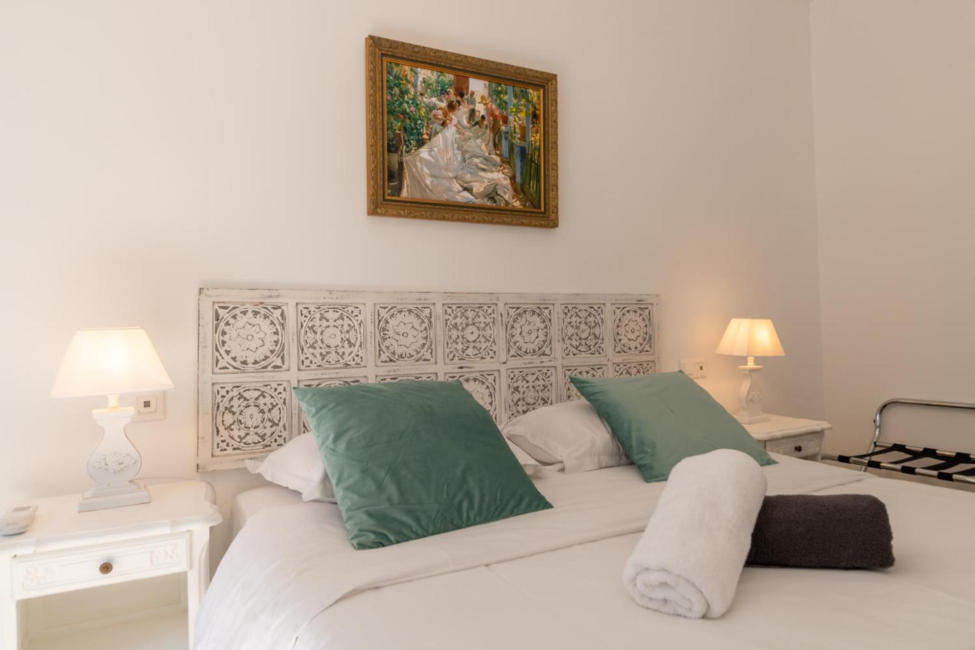 Bien D'Exception En Face Du Palais Des Papes Apartment Авиньон Екстериор снимка