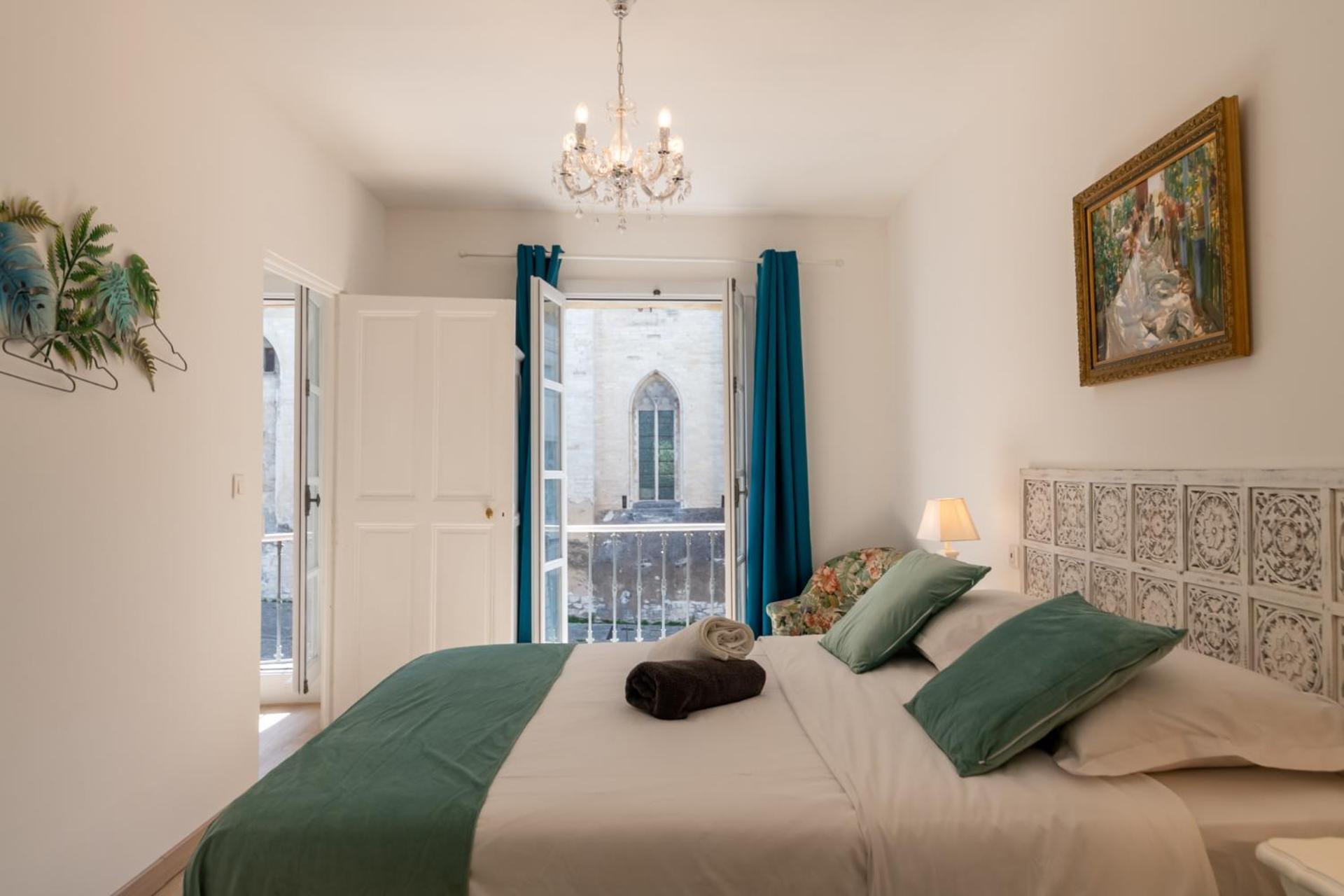 Bien D'Exception En Face Du Palais Des Papes Apartment Авиньон Екстериор снимка