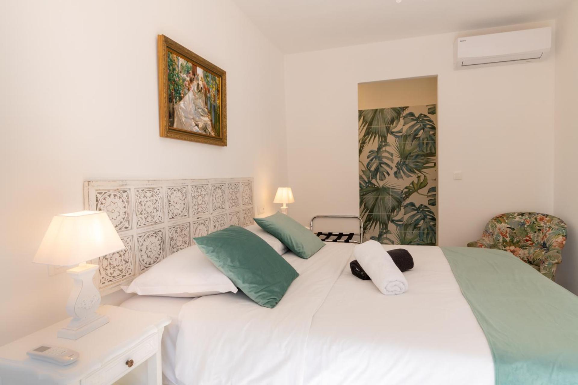 Bien D'Exception En Face Du Palais Des Papes Apartment Авиньон Екстериор снимка