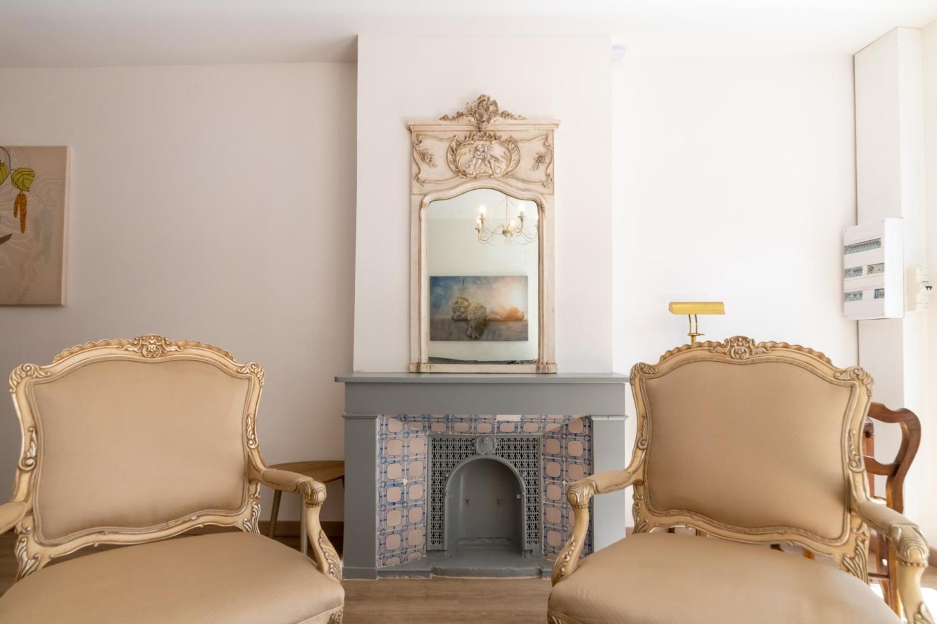 Bien D'Exception En Face Du Palais Des Papes Apartment Авиньон Екстериор снимка