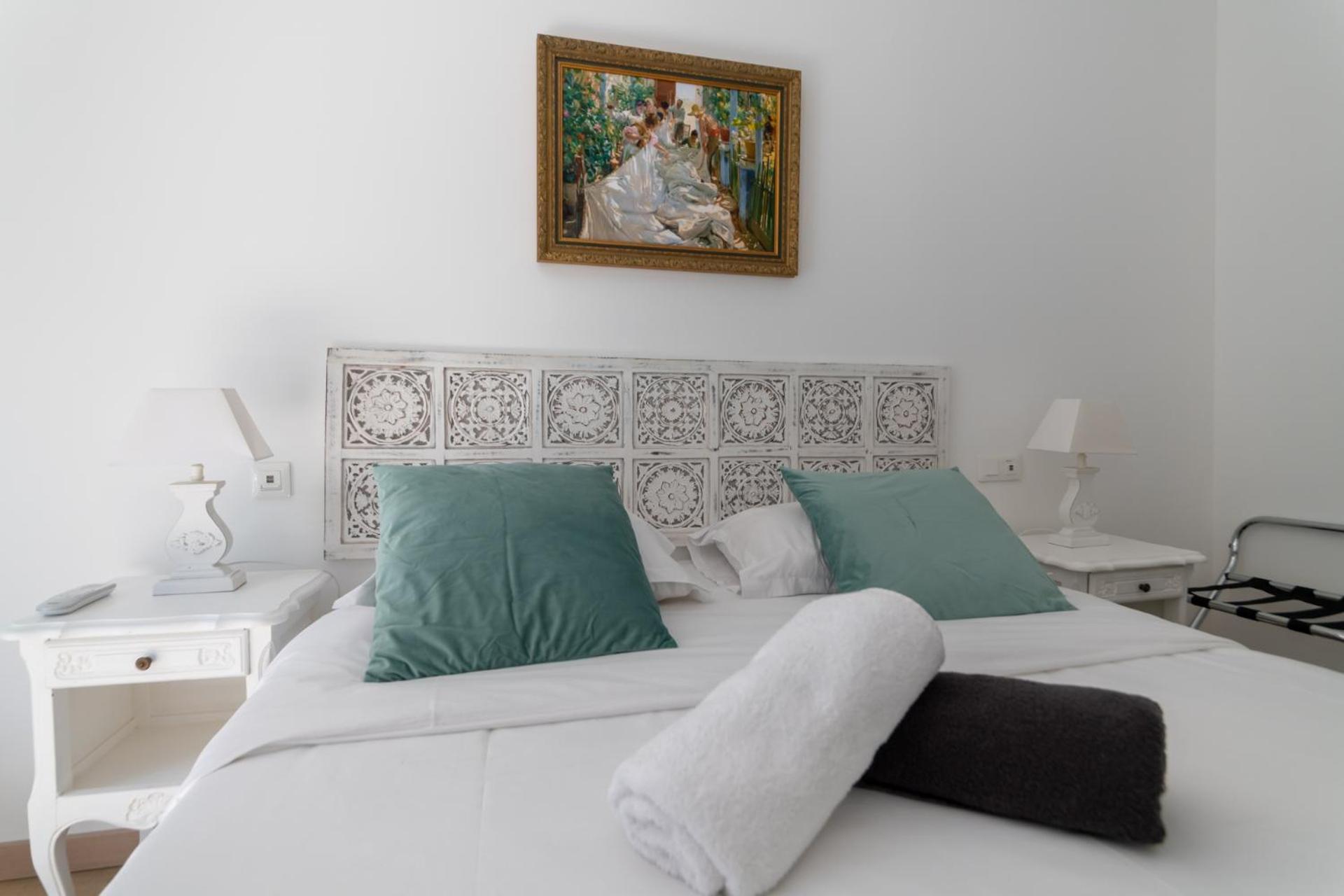 Bien D'Exception En Face Du Palais Des Papes Apartment Авиньон Екстериор снимка